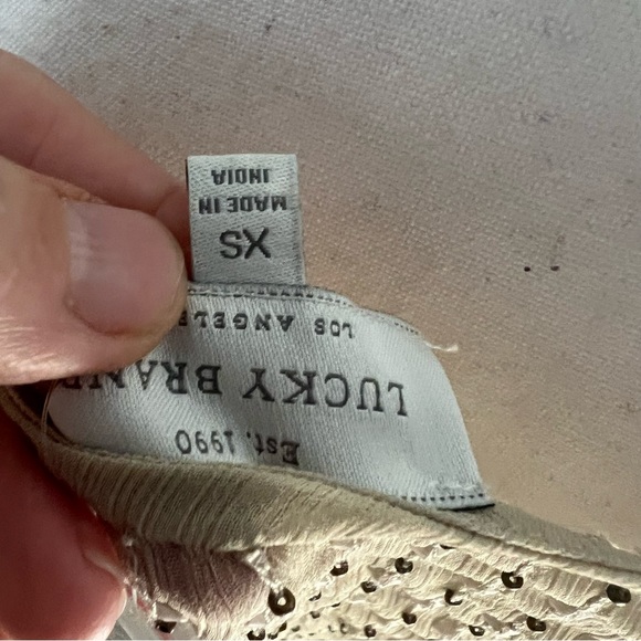 Lucky Brand Embellished Beaded Sequin Top Size Xsmall NWT - Picture 5 of 6